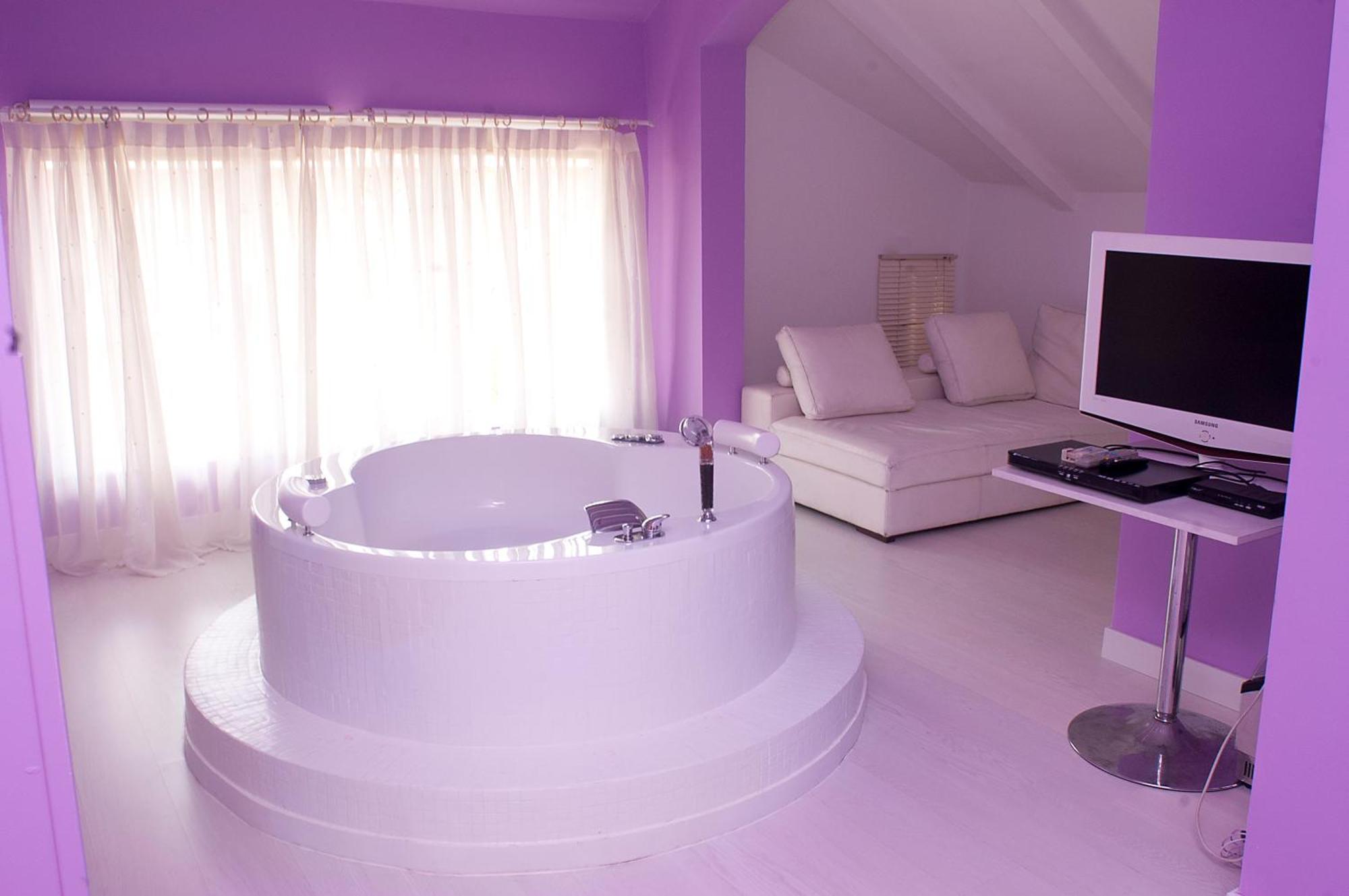 Tu Mansion Guest House นาวาลการ์เนโณ ห้อง รูปภาพ