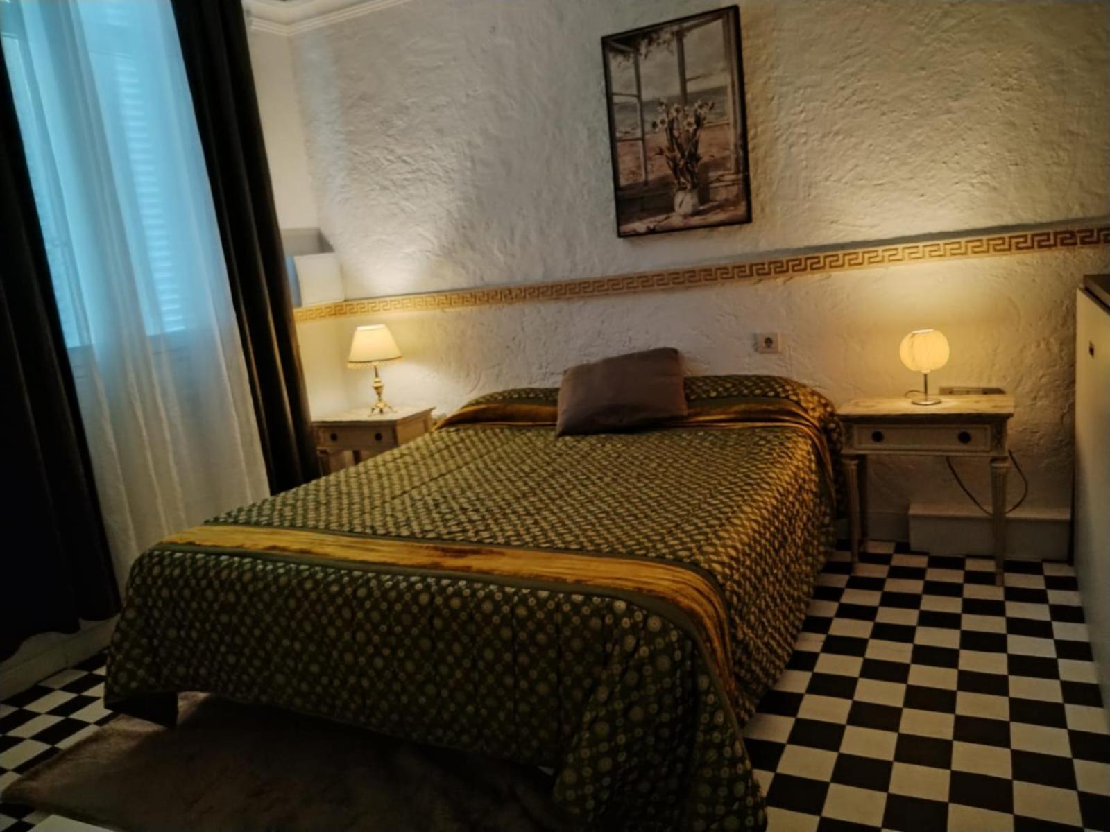 Tu Mansion Guest House นาวาลการ์เนโณ ภายนอก รูปภาพ